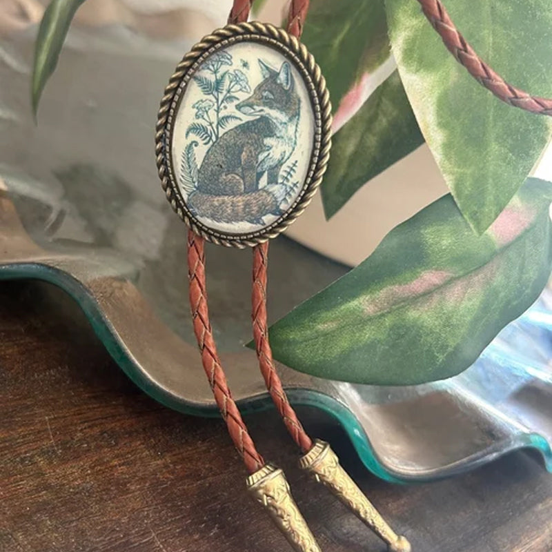 Adjustable unisex banjo frog bolo tie, a charming novelty western style fashion accessory with animal motif.