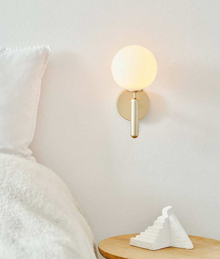 Modern Glass Wall Sconce - Elegant Lighting Fixture