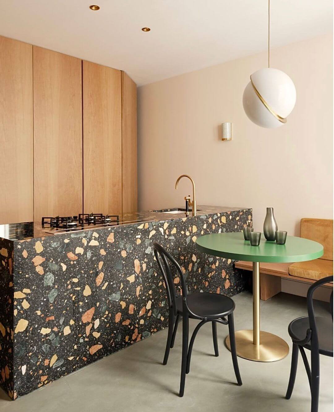 Modern Crescent Pendant Lamp