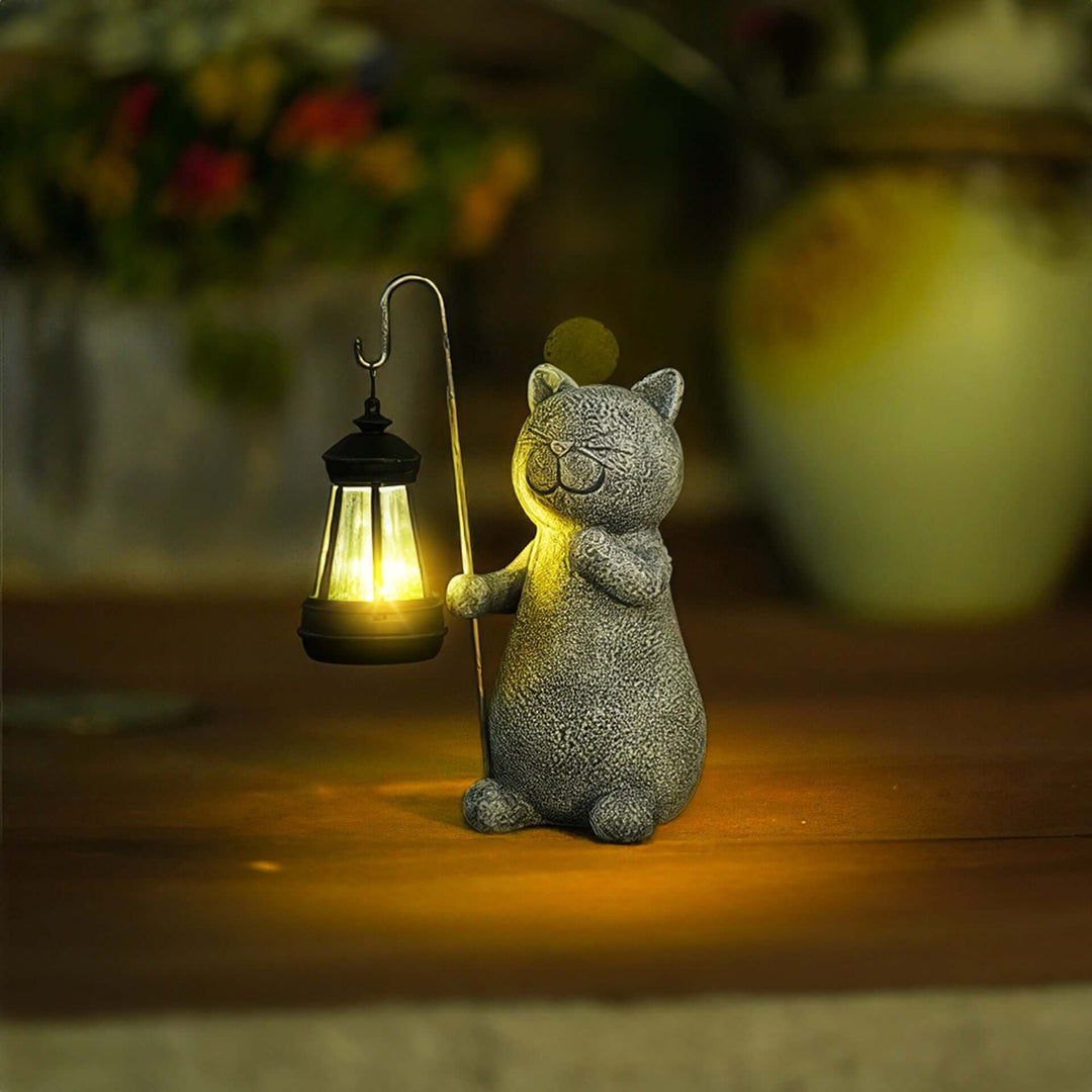 Solar Resin Cat Garden Statue with Golden Light