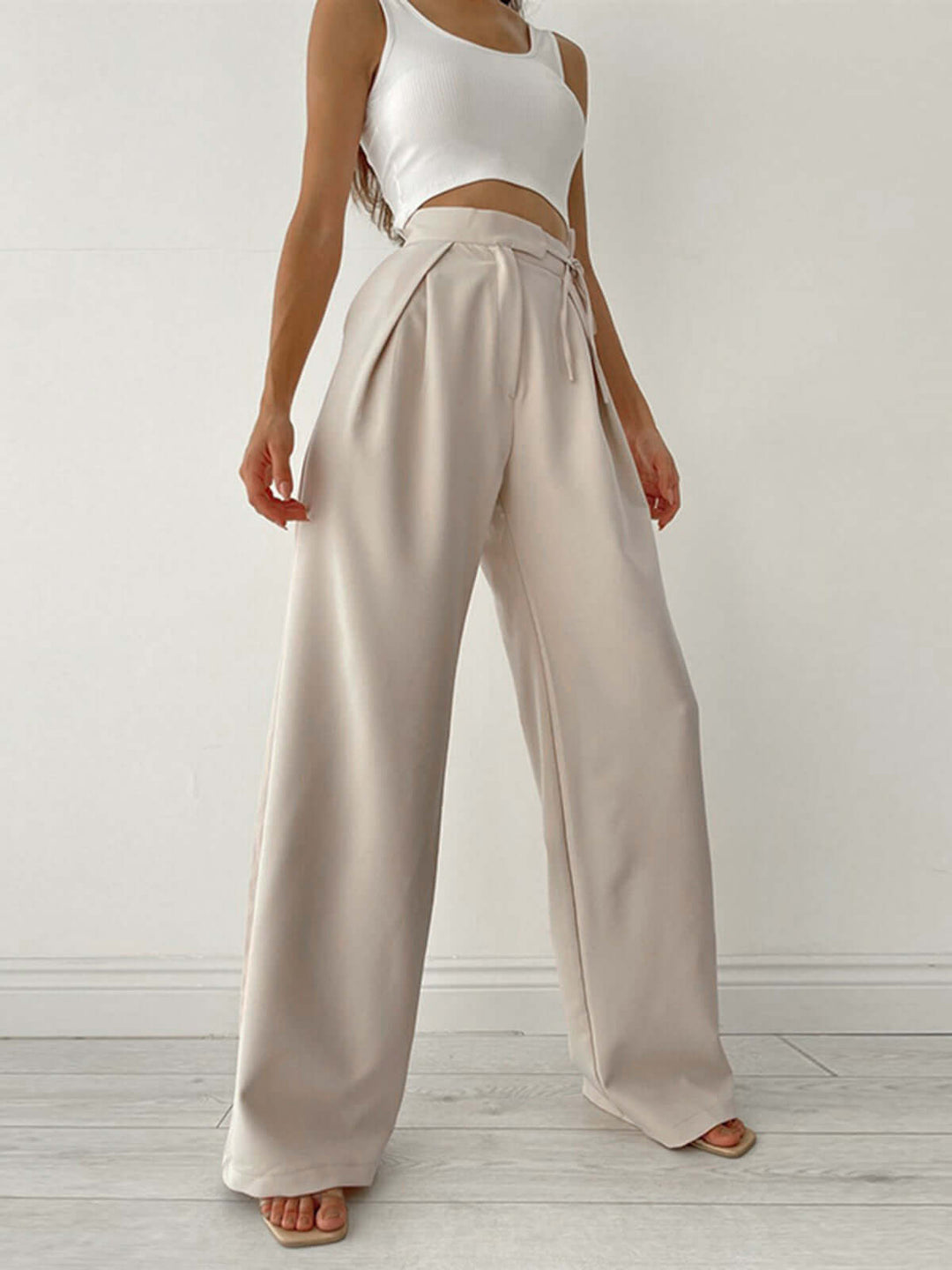 Women's Wide Leg Palazzo Trousers - Pleated High Waist