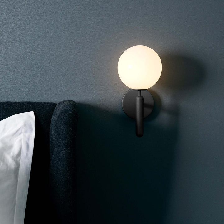 Modern Glass Wall Sconce - Elegant Lighting Fixture