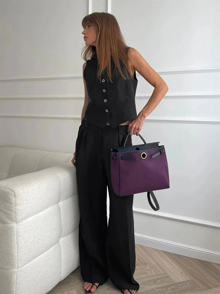 Women's summer outfit: comfortable cotton linen waistcoat and wide-leg trousers. Ideal for resort & casual style.