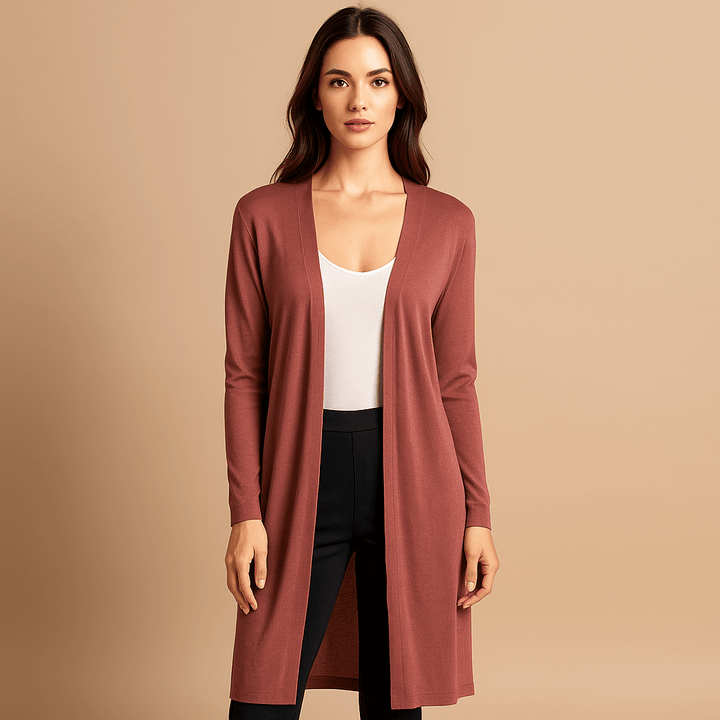 Versatile women's long duster cardigan in a soft fabric, ideal for stylish and comfortable everyday wear.