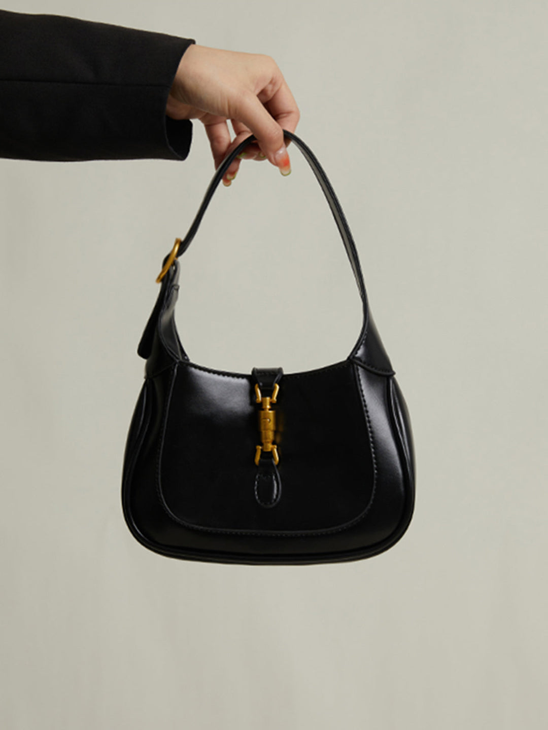 Stylish women's chic mini handbag, ideal as a compact shoulder bag for various occasions.