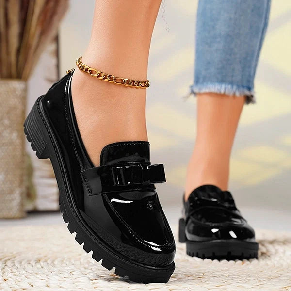 Chic women's platform loafers with elegant bow detail, perfect for casual elegant fashion & comfort.