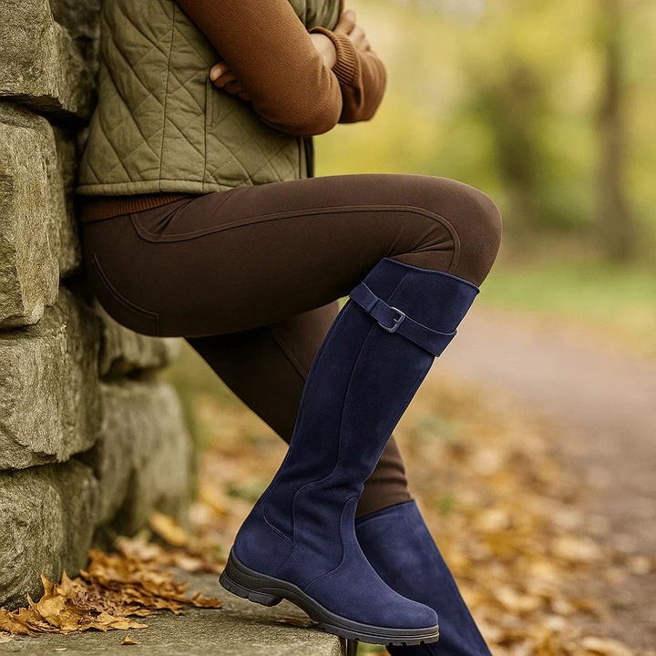 Stylish women's ankle boots with arch support, ideal for comfortable daily wear & versatile fashion.