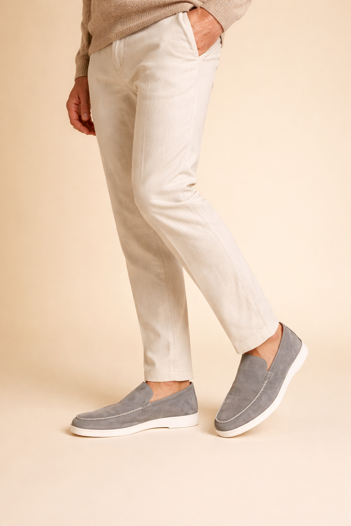Men's elegant black penny loafers, comfortable slip-on shoes for versatile casual & formal wear.