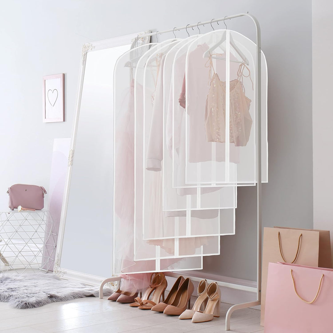 Travel essential: 10-pack full-length clear garment bags for wrinkle-free suit & dress transport.