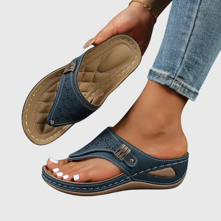 Slip-on women's wedge sandals, orthopedic with arch support for comfortable walking & foot pain relief.