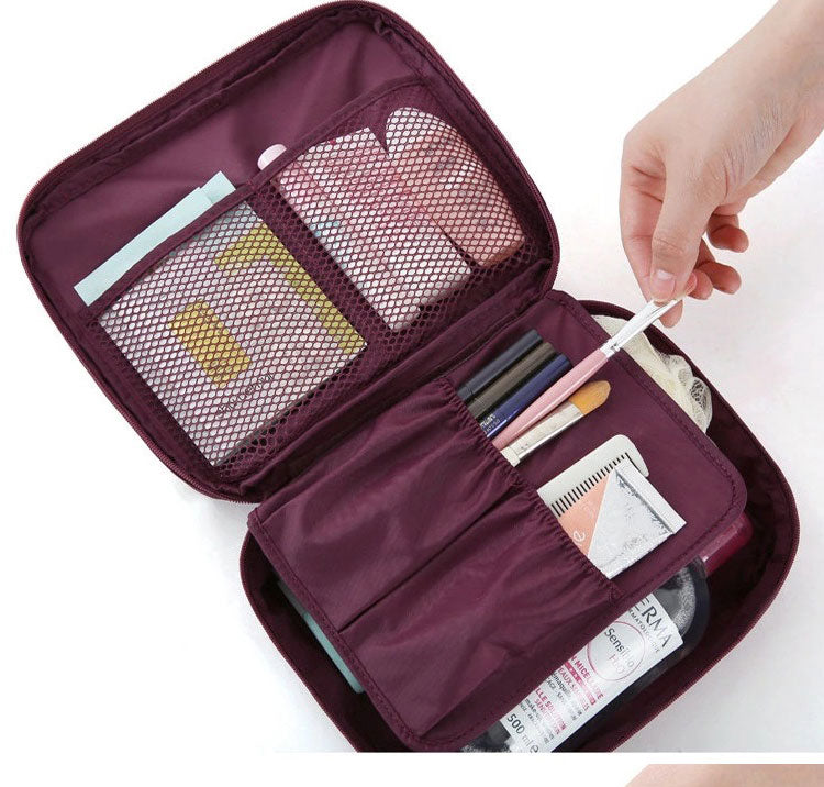 Women's waterproof makeup organizer travel bag, perfect for beauty storage on the go.