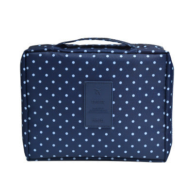 Beauty storage: women's waterproof makeup organizer travel bag for portable cosmetics.