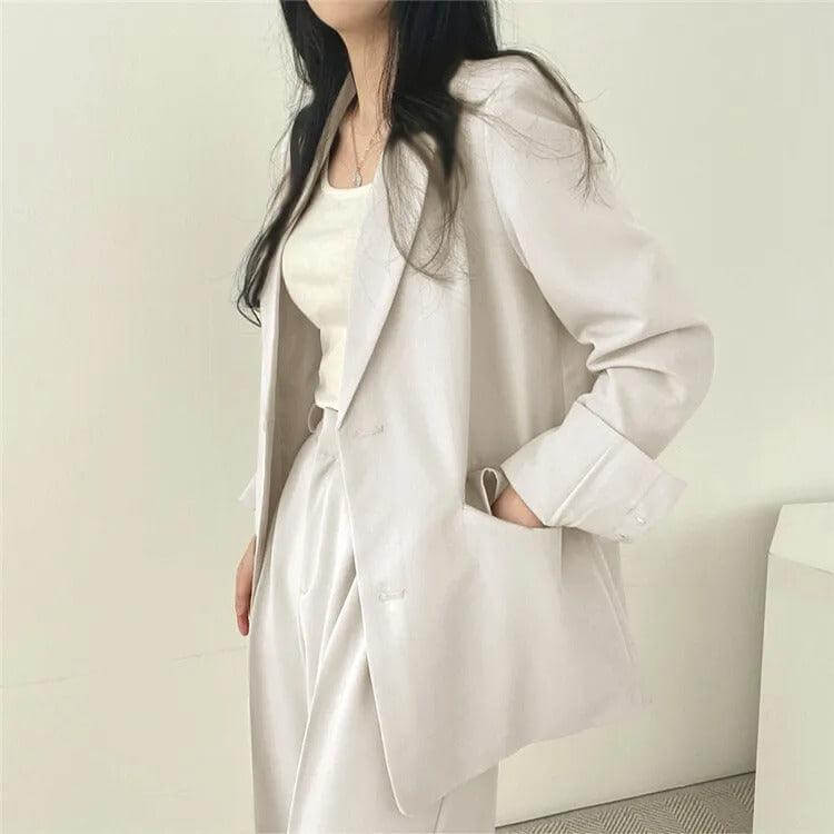 Women's Tailored Blazer and Straight-Leg Pants Set