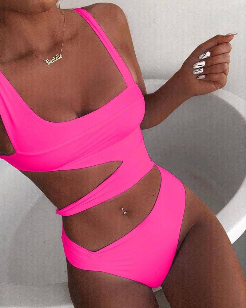 Women's Padded Push-Up One-Piece Swimsuit
