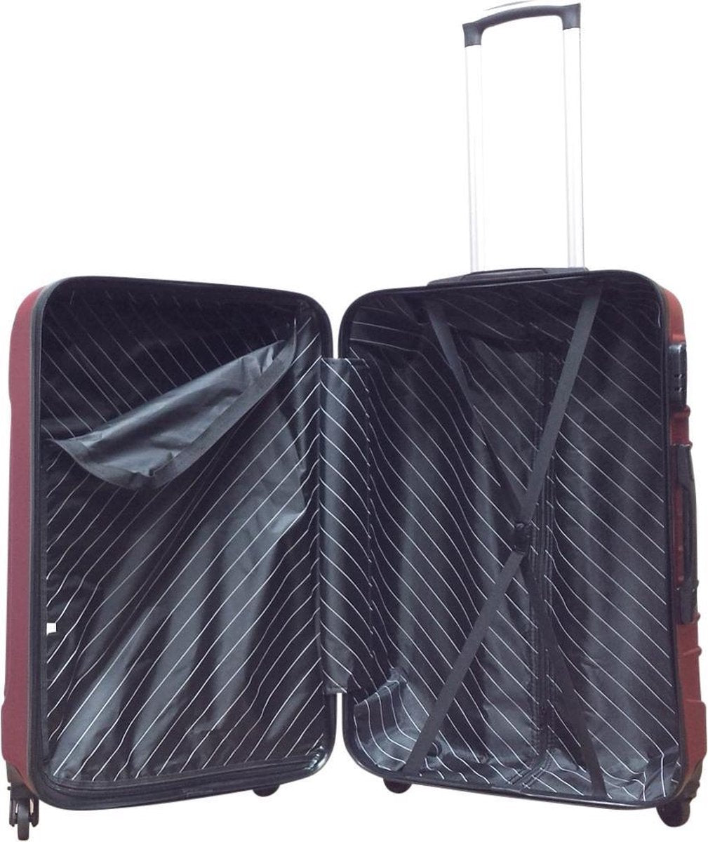 Dark blue 2-piece hardshell spinner luggage set with sturdy wheels for smooth international travel.