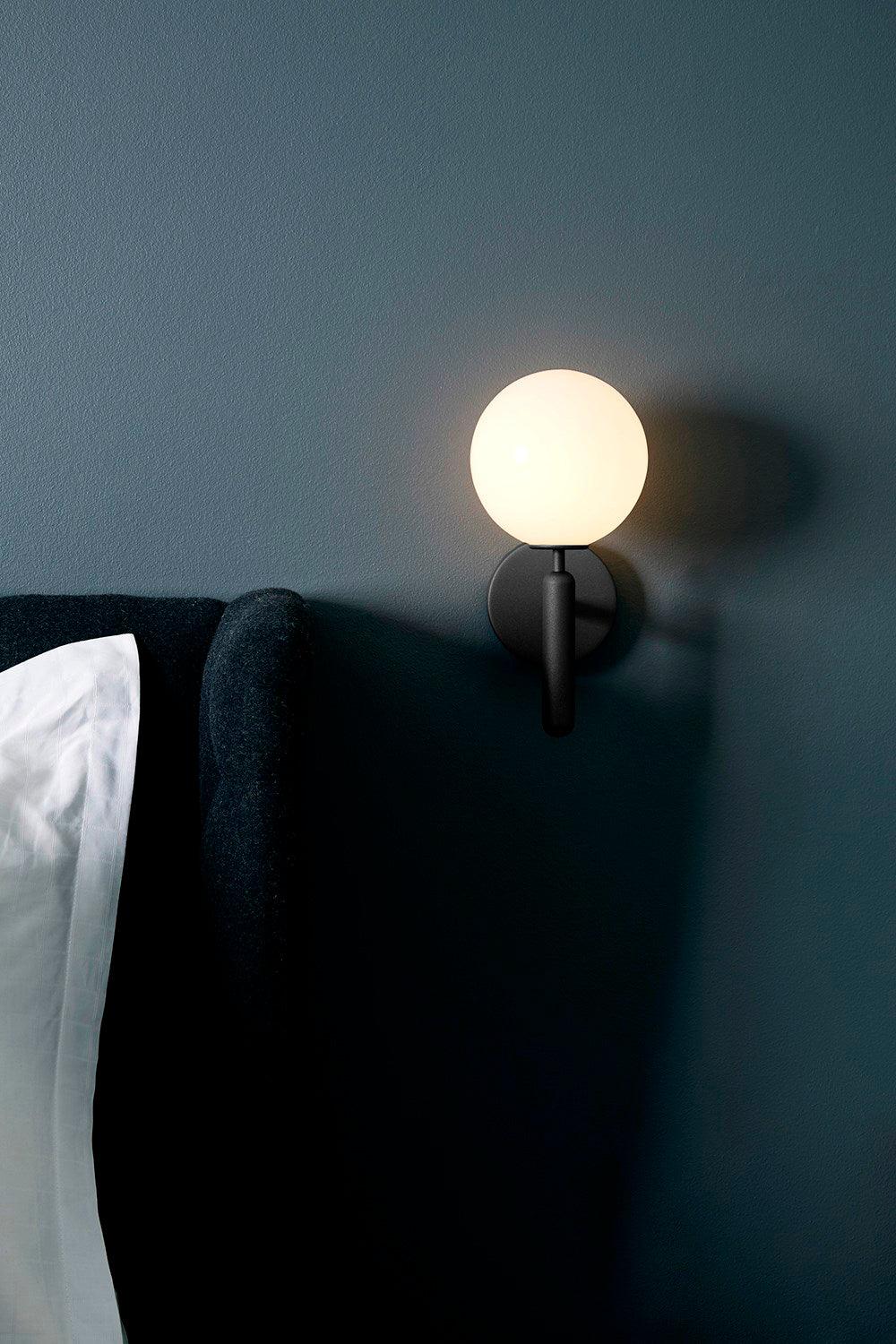 Modern Glass Wall Sconce - Elegant Lighting Fixture