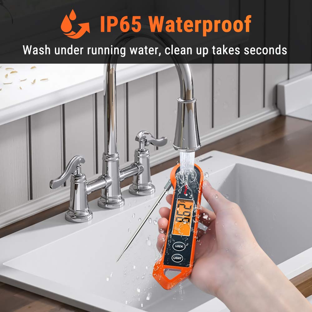 Waterproof digital BBQ thermometer, ideal for grilling and deep frying. Essential kitchen tool.