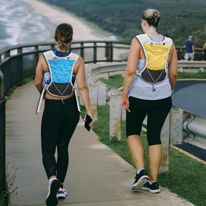 Dravien running vest, 2L water bladder, ultralight, offering essential storage & comfort.