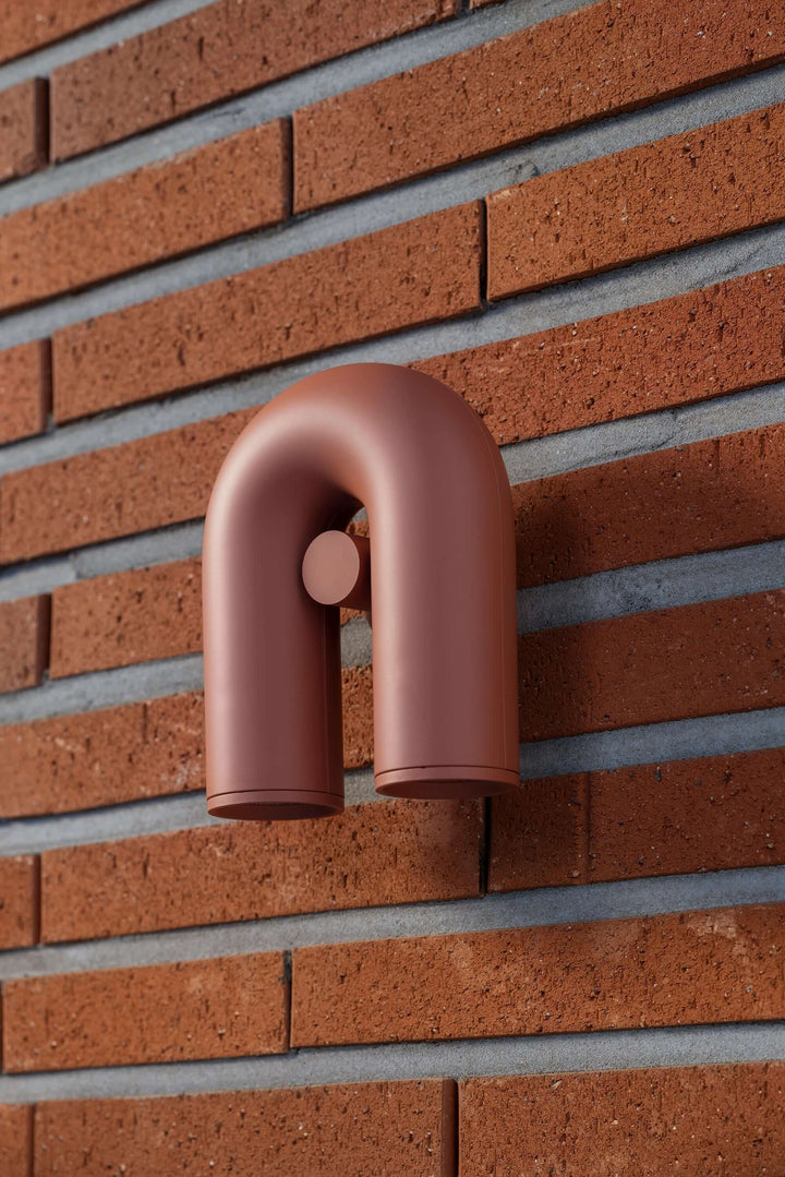 Adjustable U-Shaped Wall Lamp