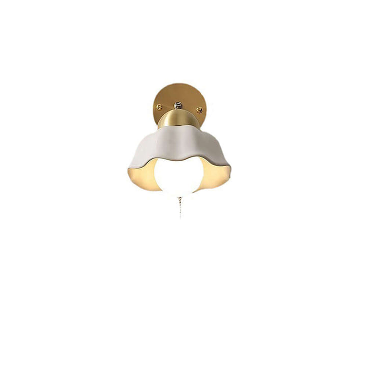 Retro Floral White Metal Wall Light