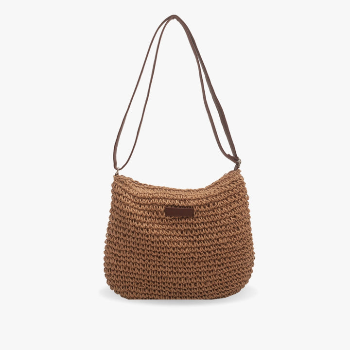 Versatile beige shoulder handbag for women, an elegant and sophisticated accessory for everyday chic.