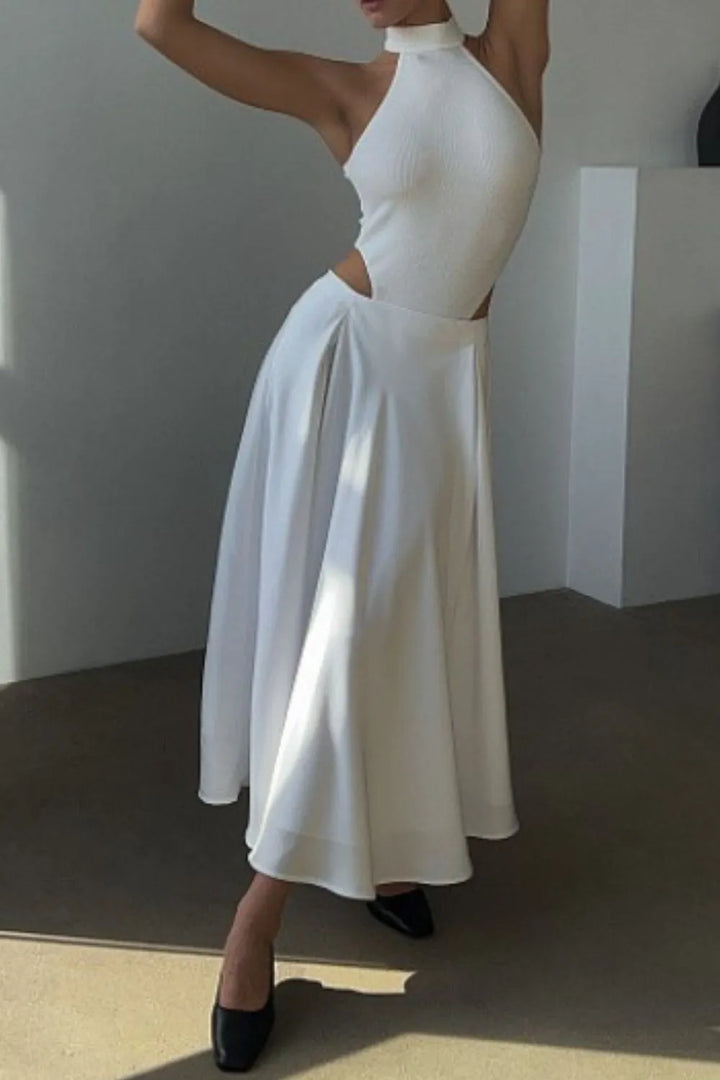 Chic flowing maxi skirt for women, ideal for elegant evening events or special occasions.