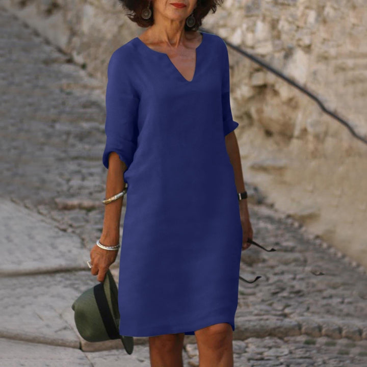Elegant Sofia women's holiday dress, a comfortable and flowy summer midi for versatile fashion.