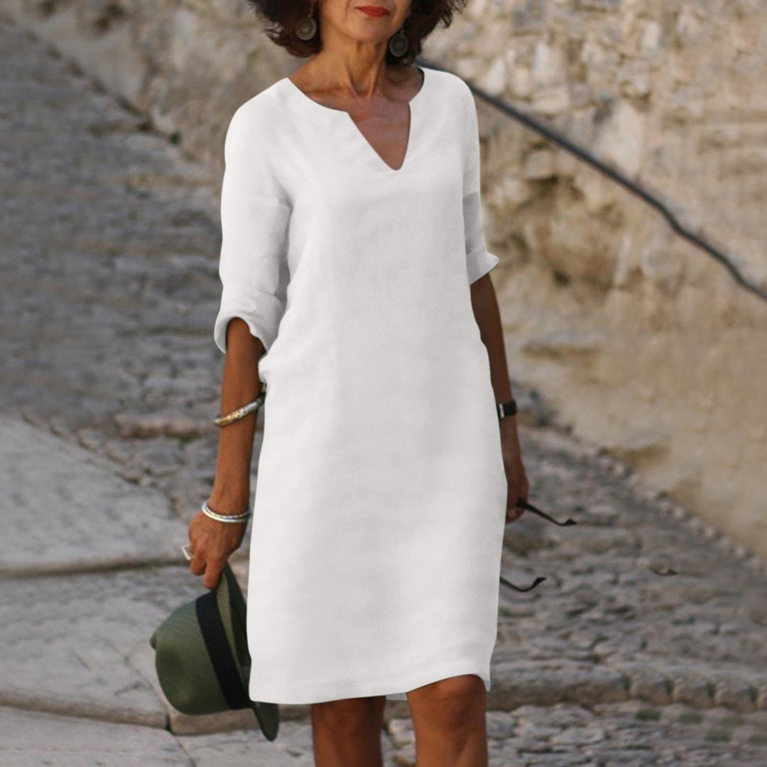 Comfortable Sofia women's summer dress, flowy and elegant for versatile everyday wear.
