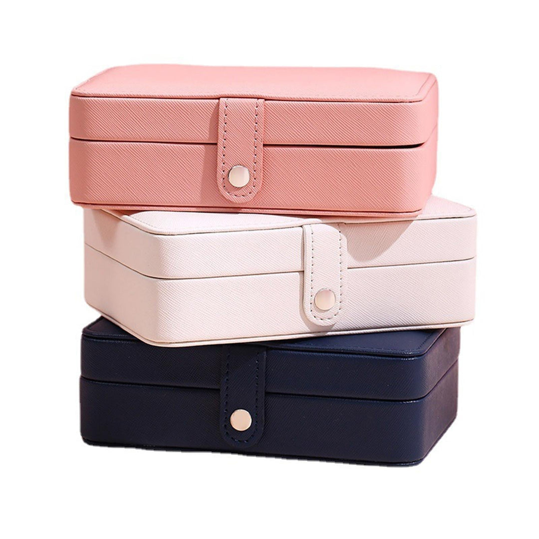 Gift for her: Elegant flip-top leather jewellery box, a stylish solution for jewelry organization.