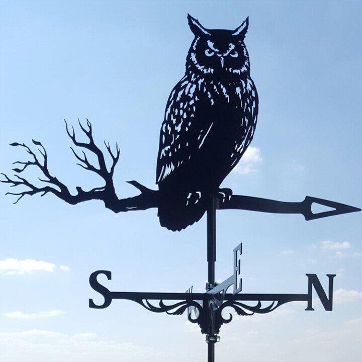 Decorative wind vane weathercock, a robust metal garden decor & elegant directional indicator for rooftops.