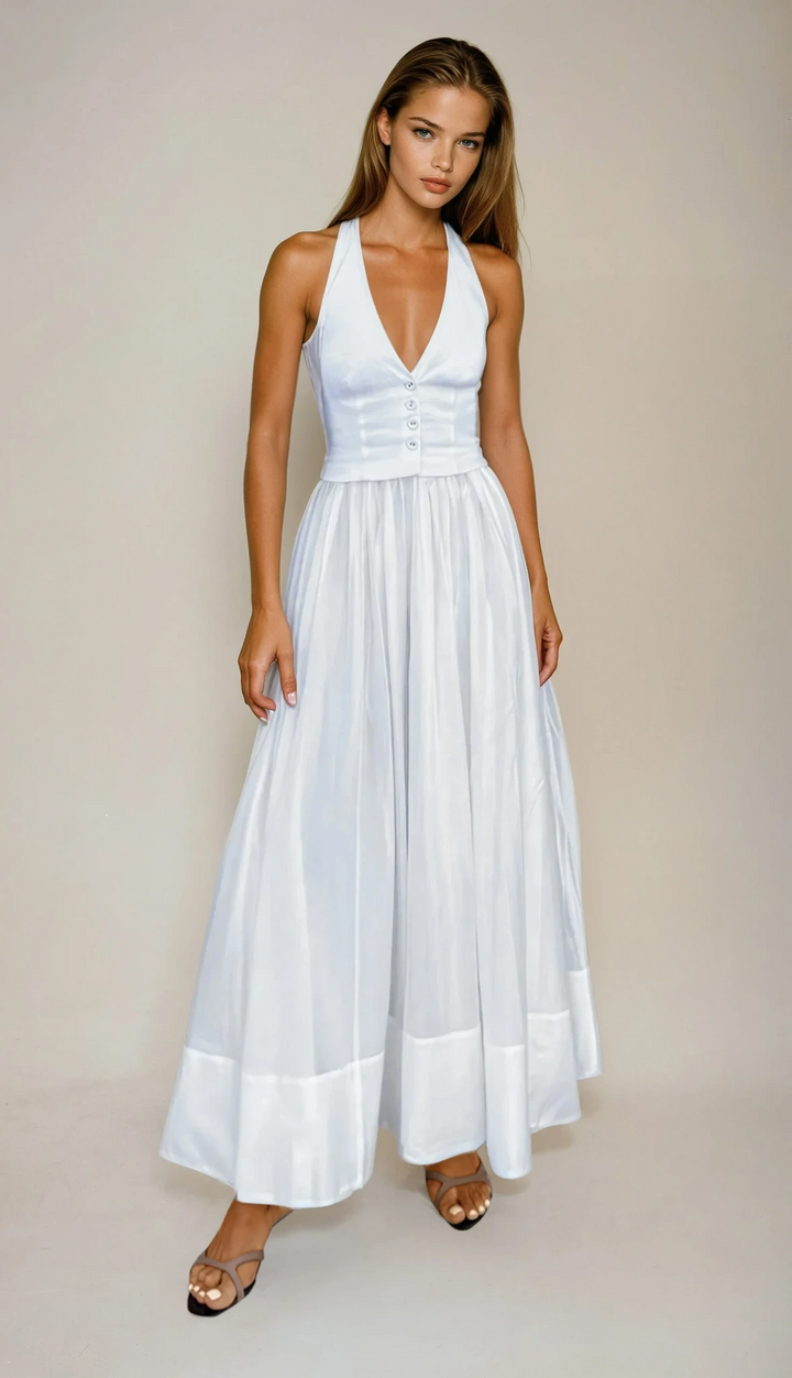 Elegant white sleeveless maxi dress for women, perfect for summer parties or evening events. Lightweight and flowing style.