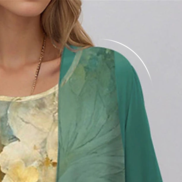 Elegant women's floral flowy 2-piece set, chic & comfortable for spring, summer, or casual wear.