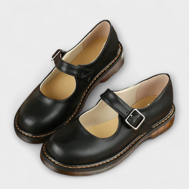 Versatile women's Mary Jane dress shoes, ideal for fashion-forward everyday wear. Experience classic style & all-day comfort.