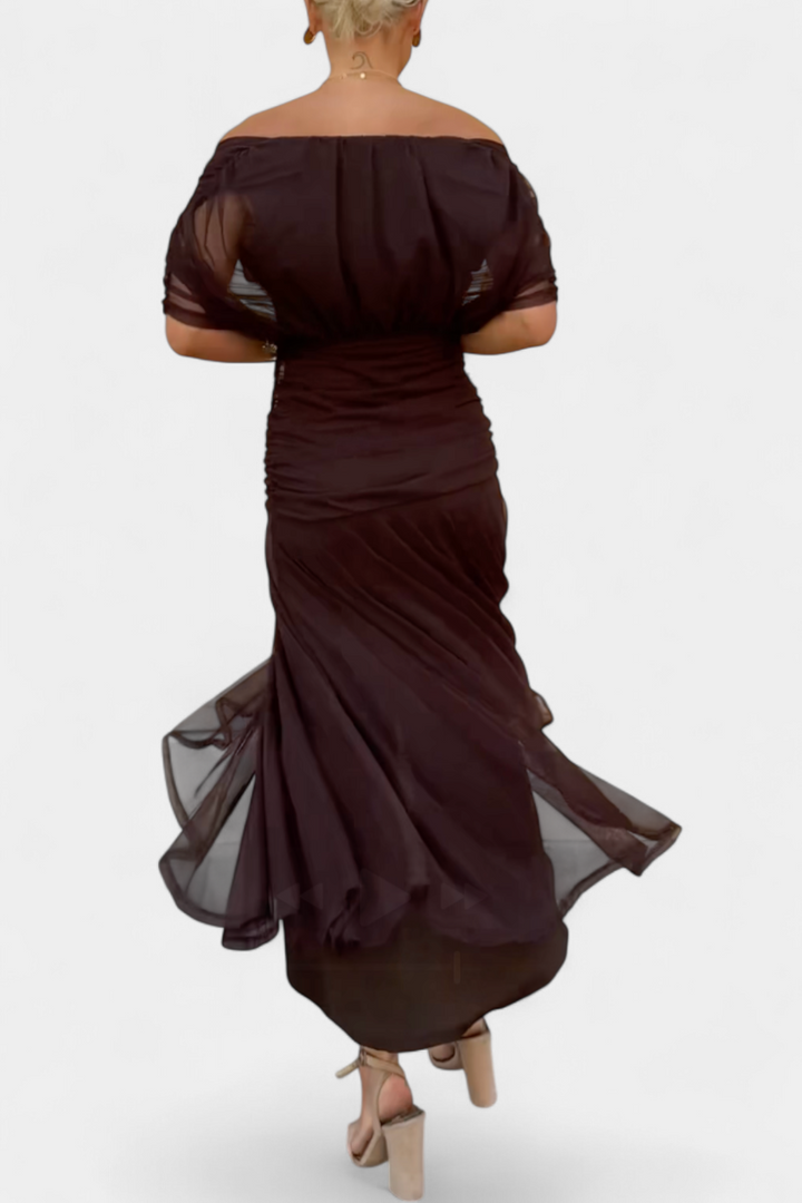 Elegant women's floral maxi dress, off-shoulder, a beautiful flowing gown for sophisticated occasions.