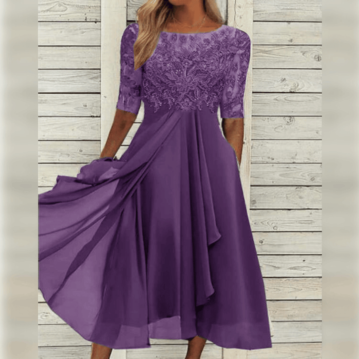 Comfortable summer midi dress for women. Elegant and versatile, ideal for warm-weather occasions and events.