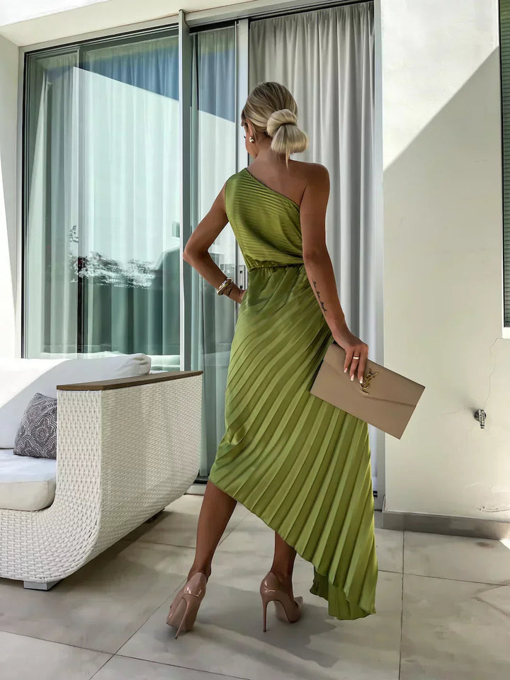 Flattering formal wear: women's one-shoulder pleated midi dress for parties and events.