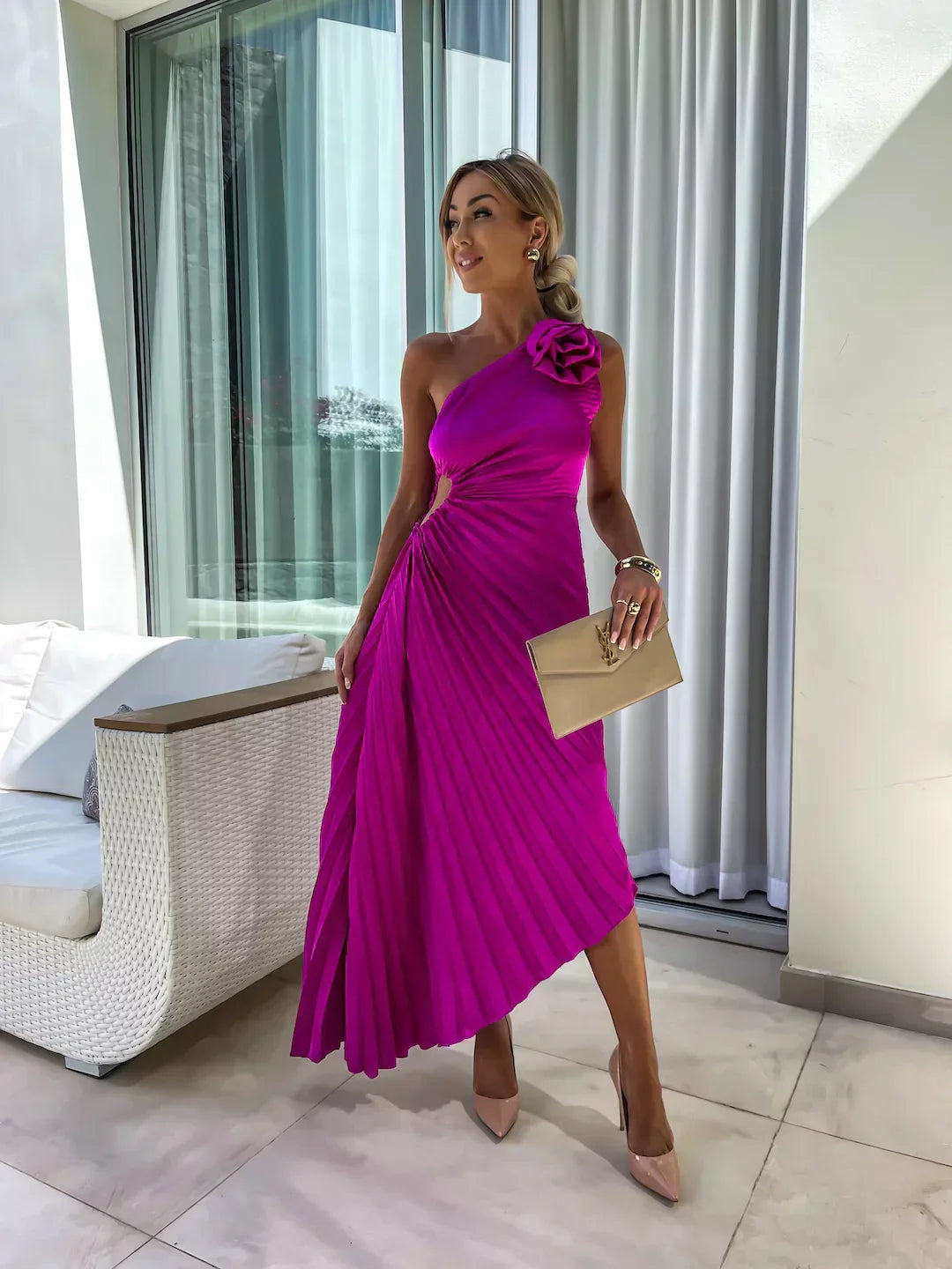 Luxurious pleated one-shoulder midi dress for women's formal gatherings and celebrations.