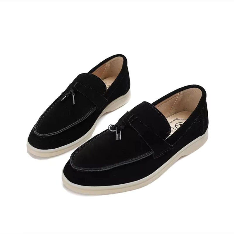 Women's elegant pointed-toe loafers, comfortable and versatile footwear for any season.