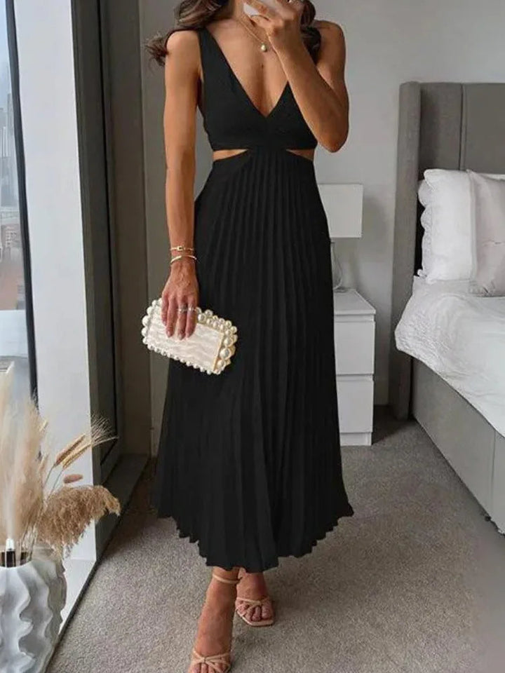 Sleeveless A-line V-neck midi dress for women, featuring an elegant open back, ideal for summer parties.