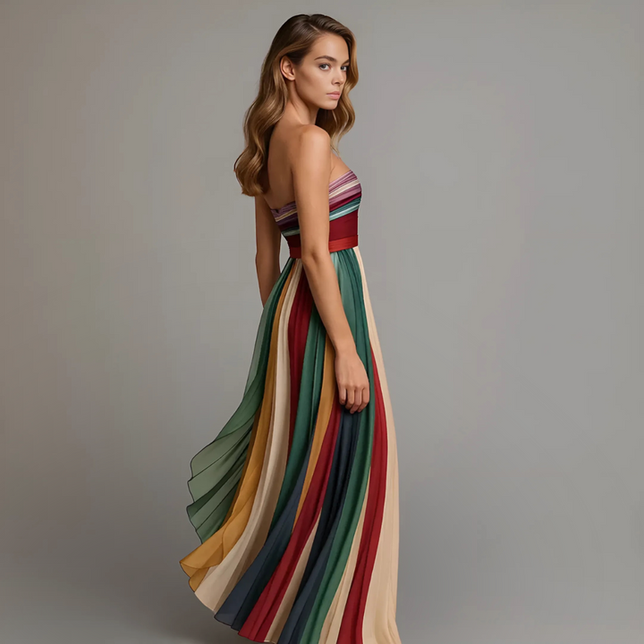 Multicolor strapless pleated maxi dress for women. A long, flowing summer dress offering an elegant and comfortable fit.