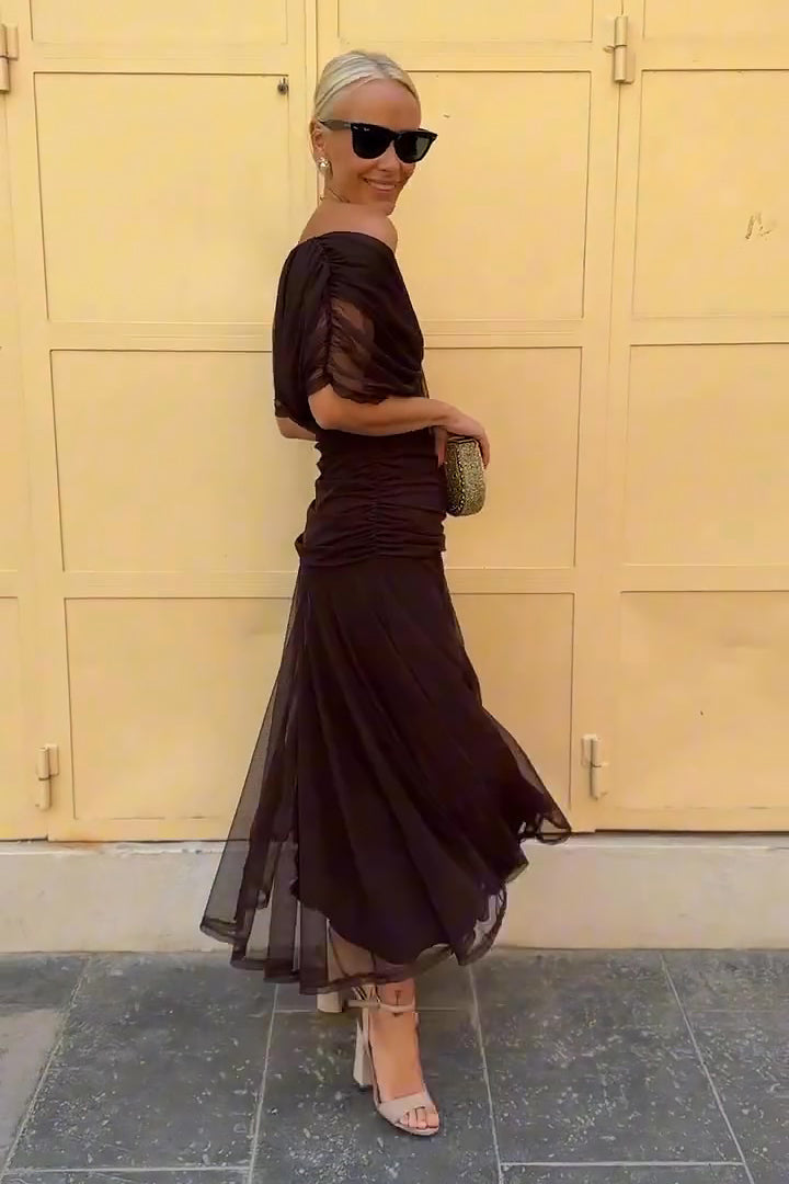 Truly elegant women's V-neck maxi party dress with a captivating fantasy print & sophisticated flowing style.