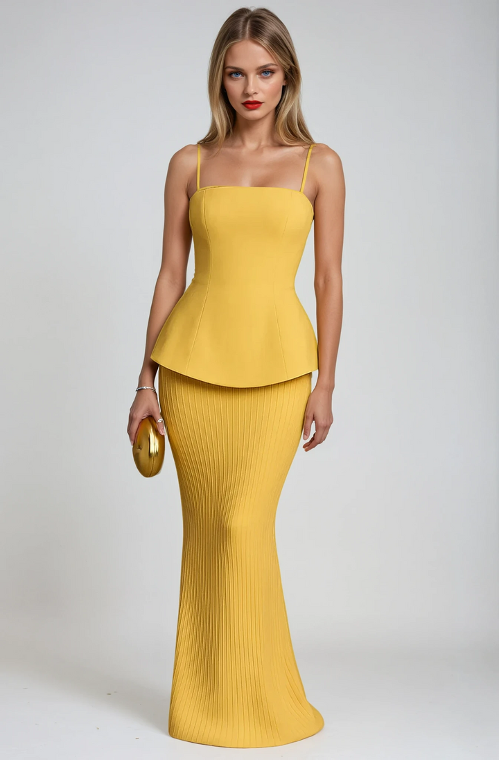 Elegant women's yellow strapless maxi dress, perfect for formal events, parties, or as a wedding guest gown.
