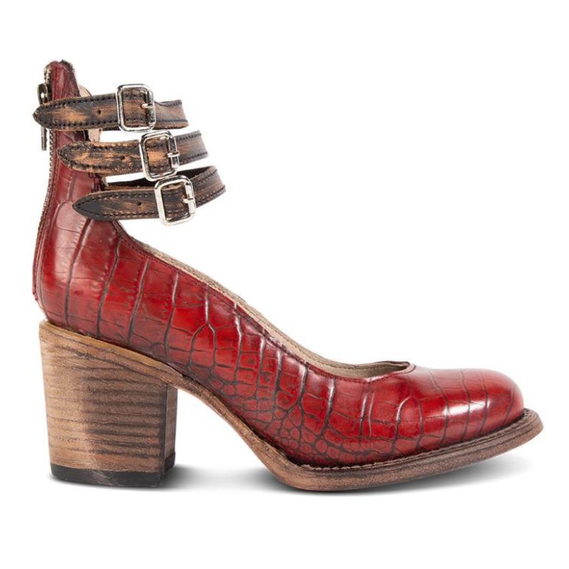 "Elegant women's block heel ankle boots in black, with round toe and back zipper, perfect for chic and comfortable wear."