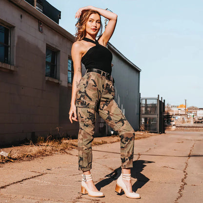 "Elegant women's block heel ankle boots in black, with round toe and back zipper, perfect for chic and comfortable wear."