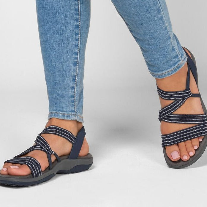 Stylish Elvira women's casual orthopedic sandals, perfect for summer walking with adjustable straps.