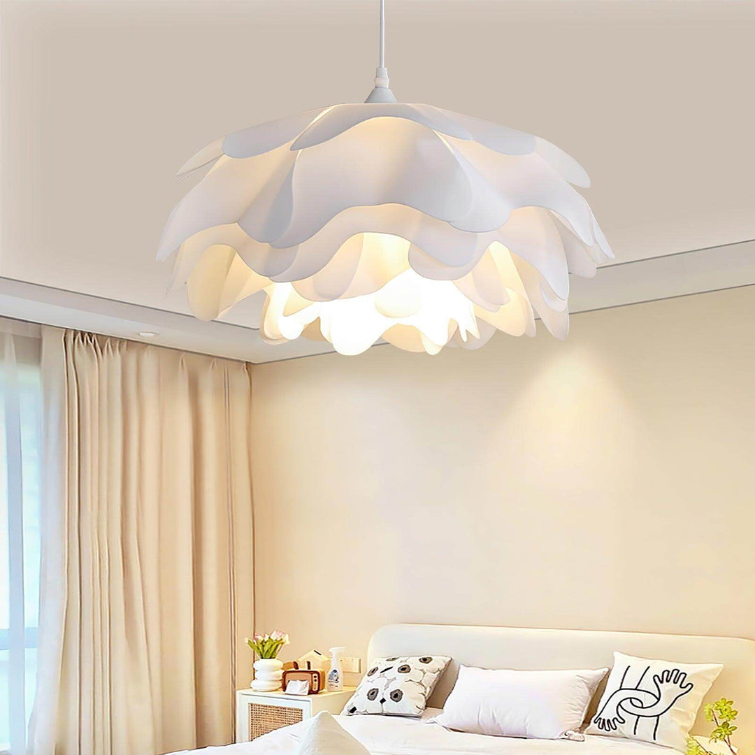 Flower Shaped Pendant Lamp