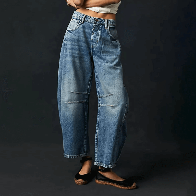 Women's Wide Leg High-Waisted Jeans