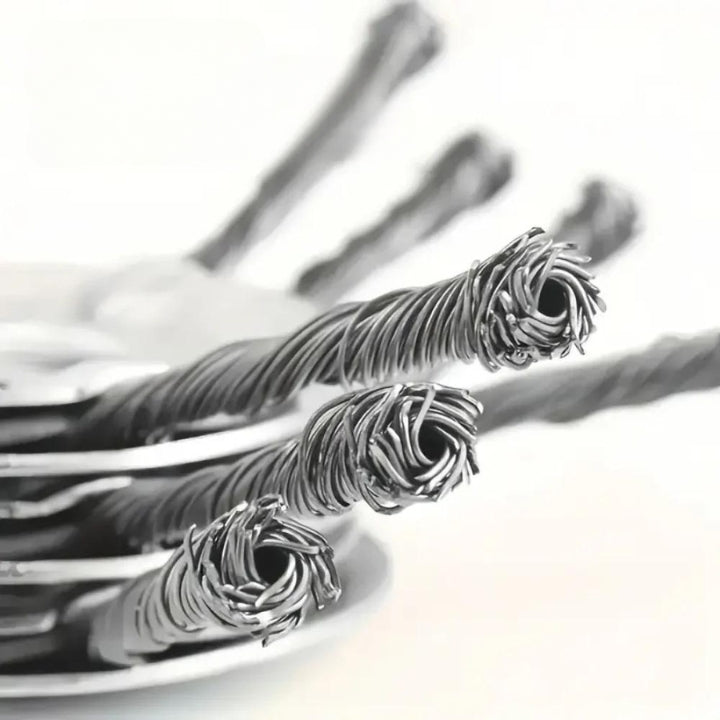 Durable steel wire trimmer head, a universal garden tool for heavy-duty grass cutting & lawn maintenance.
