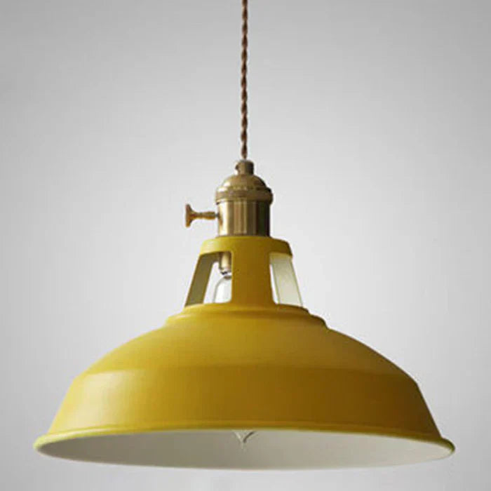 Black metal retro hanging light, factory style, for dining room ambiance.
