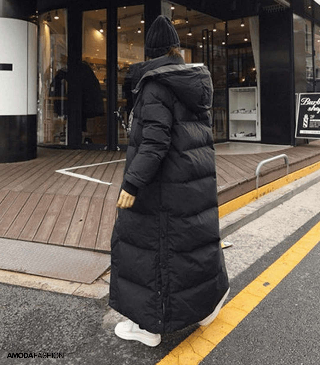 Women's oversized winter coat: Luna Parka, designed for ultimate warmth & weatherproof style in cold climates.